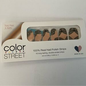 New Color-Street Real Nail Polish Strips ‘Butterfly Garden’
Easy Peel-And Apply
